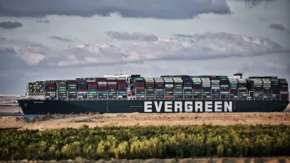 Suezkanal - &copy; Foto: Sayed Hassan/dpa