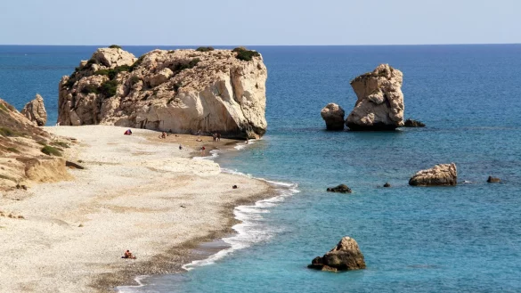 Zypern ist ein beliebtes Reiseziel im Mittelmeer - &copy; Foto: Bernhard Krieger/dpa-tmn