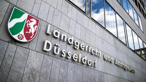 Ab dem 7. Oktober muss sich ein Lehrer in D&uuml;sseldorf wegen besonders schweren Betrugs vor Gericht verantworten. - &copy; picture alliance