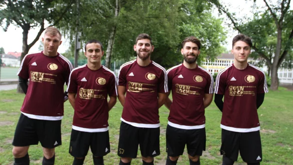 Neue Gesichter beim TSV Horn: (von links) Lukas Maca, Mehmet Yavuz, Samet Uslu, Abdulhamid Köse und Alihan Birinci. - © Sebastian Lucas