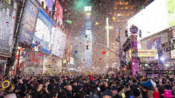 Silvester - New York - &copy; Foto: Ben Hider/Invision/AP/dpa