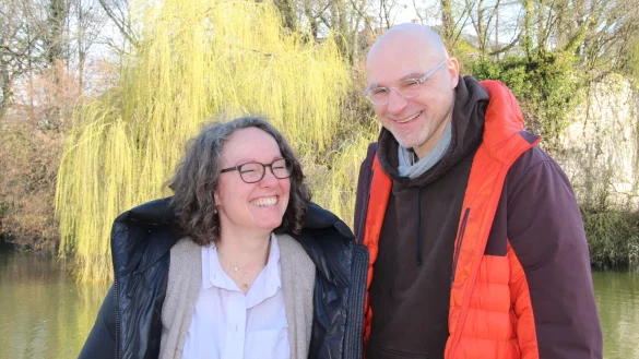 Claudia St&auml;rk und Marcel Connell geben Lehrern Tipps, wie sie durch Achtsamkeit mit sich selbst Stress bew&auml;ltigen k&ouml;nnen. - &copy; Cordula Gr&ouml;ne