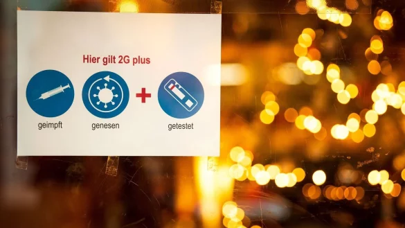 2G-plus-Regel in Niedersachsen - &copy; Foto: Sina Schuldt/dpa