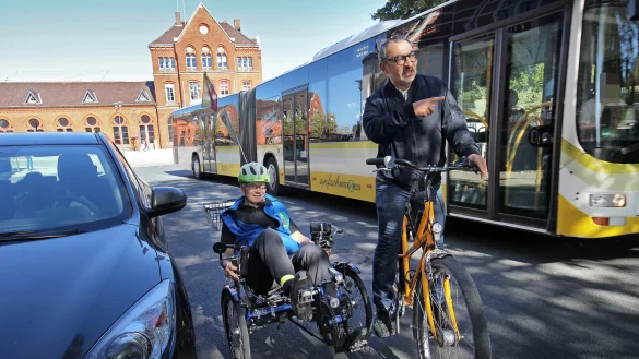 - &copy; Bernhard Preuss