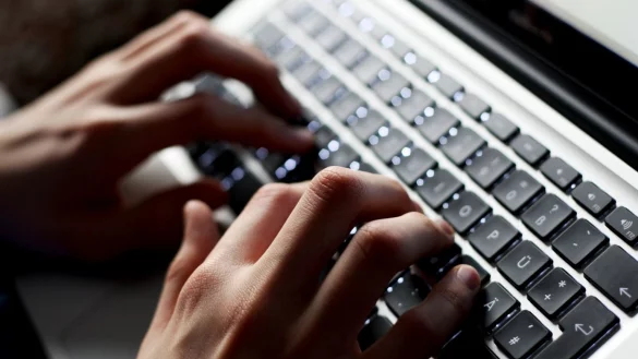 Virenschutz im Test - &copy; Foto: Karl-Josef Hildenbrand/dpa/dpa-tmn