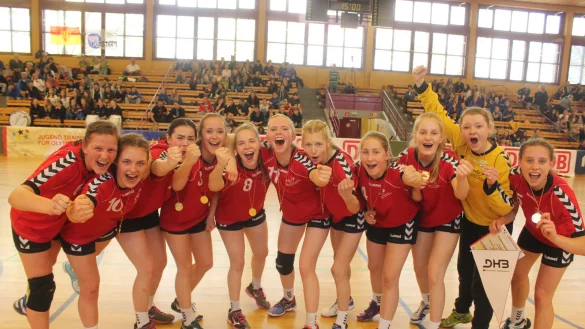 Die Spielerinnen des HVG gewinnen gegen Leipzig - &copy; Dominic Behde