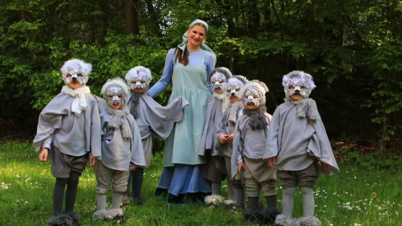 M&auml;rchenhaften Charme verspricht das Musical Cinderella, das die Freilichtb&uuml;hne nun zeigt. - &copy; Bildrechte: Freilichtb&uuml;hne Bellenberg