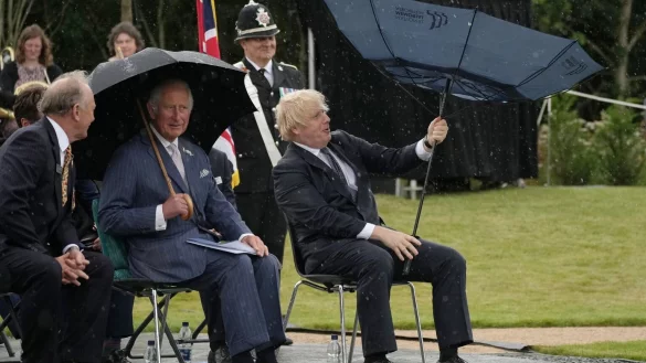 Prinz Charles & Boris Johnson - &copy; Foto: Christopher Furlong/PA Wire/dpa