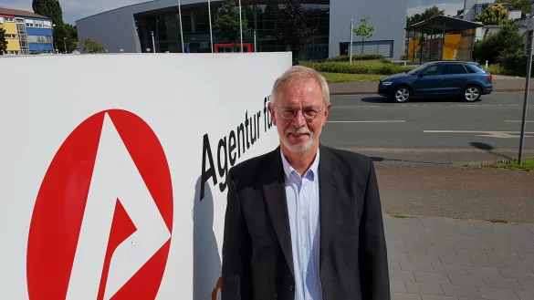 Zum 1. September kehrt Heinz Thiele der Residenzstadt den R&uuml;cken und startet als Leiter der Arbeitsagentur in Paderborn. Er verl&auml;sst das Team un die Partner nicht gern, freut sich aber auf die neue Herausforderung. - &copy; Marianne Schwarzer(LZ)