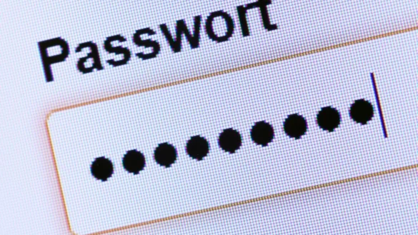 Passwort-Sicherheit - &copy; Foto: Andrea Warnecke/dpa-tmn