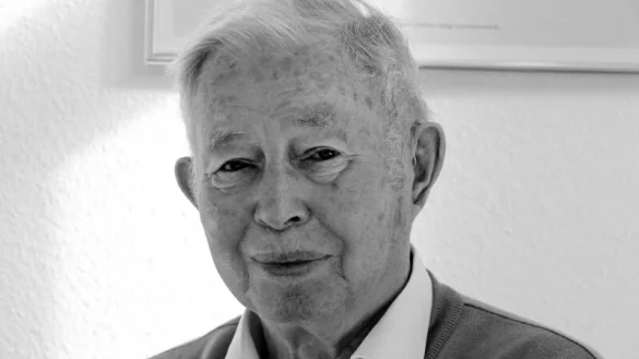 Alt-B&uuml;rgermeister und Pastor Rudolf Niebuhr ist im Alter von 94 Jahren verstorben. - &copy; Wolfgang Becker/Archivfoto