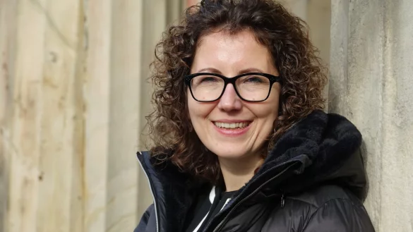 Dr. Miriam Mikus ist Kämmerin und erste Beigeordnete der Stadt. Sie stammt aus Detmold und gehört der SPD an. Die promovierte Juristin war vor ihrer Berufung in den Verwaltungsvorstand der Stadt zuletzt für die Ecclesia Gruppe in Detmold tätig. Zuvor sammelte sie Erfahrungen im Ausland (Singapur) sowie als angestellte Rechtsanwältin. - © Axel Bürger