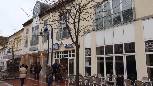 Wird g&auml;nzlich umgestaltet: das City-Center soll nach einem Umbau, Teilabriss oder Neubau k&uuml;nftig sowohl den Zwecken der Verwaltung als auch des Handels dienen. - &copy; Wolfgang Becker