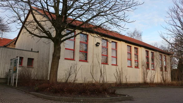Ein Blick auf die Turnhalle Wahmbeckerheide, dahinter liegt der Mehrzweckraum. - &copy; Archiv: Janet K&ouml;nig
