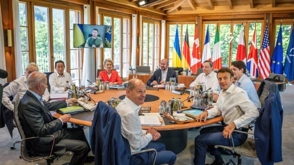 - &copy; Michael Kappeler/dpa