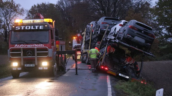Nach Auskunft von Anwohnern handelt es sich offenbar um den vierten Unfall an dieser Stelle innerhalb eines Jahres. - &copy; Thomas Dohna