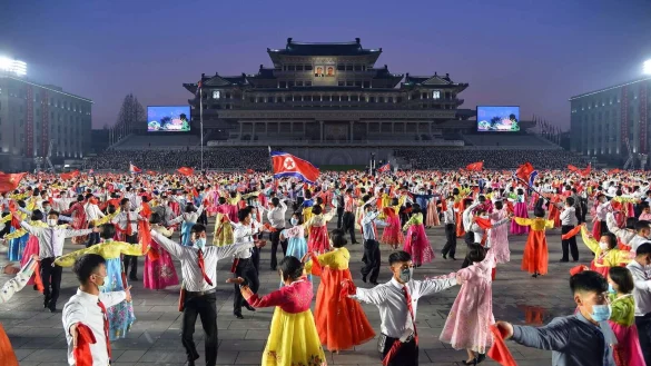 - &copy; -/Kyodo News/AP/dpa