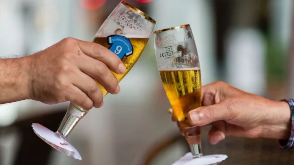 - © Sebastian Gollnow/dpa/dpa-tmn