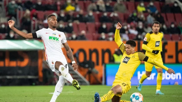 - &copy; Matthias Balk/dpa