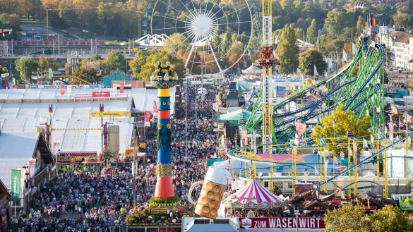 Cannstatter Volksfest - &copy; Foto: Tom Weller/dpa