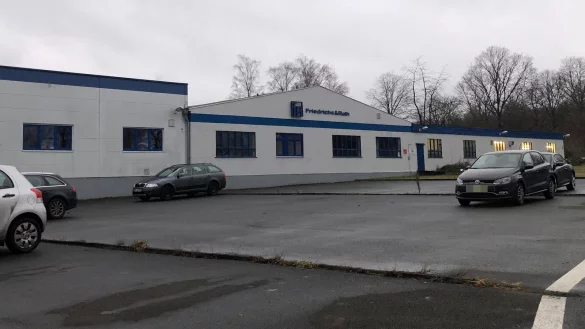 Die Firma Friedrichs & Rath in Extertal wird von der IG Metall kritisiert. Weihnachts- und Urlaubsgeld soll tarifvertragswidrig nicht ausgezahlt worden sein. - &copy; Bildrechte: Carolin Brokmann-F&ouml;rster