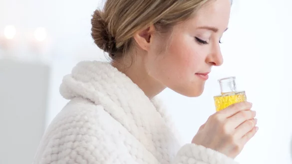 Wie ein Riechtraining bei Geruchsst&ouml;rungen hilft - &copy; Foto: Christin Klose/dpa-tmn/Illustration