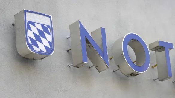 Notar - &copy; Foto: David Ebener/dpa