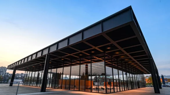Neue Nationalgalerie - &copy; Foto: Jens Kalaene/dpa-Zentralbild/dpa