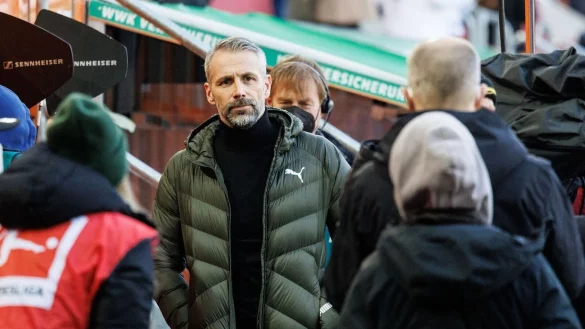 - &copy; Matthias Balk/dpa