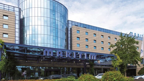 Komplett renoviert: Das Maritim in Bonn-Bad Godesberg zählt 410 Zimmer und Suiten.  - © Maritim