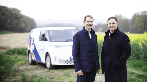 Der Vorstand der Volksbank Bad Salzuflen mit Matthias Smit (links) und Sprecher Matthias Kruse. - © Volksbank Bad Salzuflen