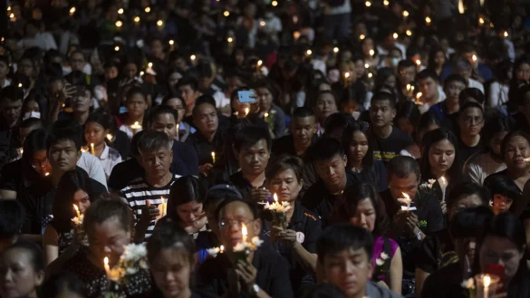 In Trauer - &copy; Foto: Sakchai Lalit/AP/dpa