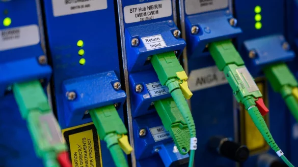 Verkabelt - &copy; Foto: Sebastian Gollnow/dpa