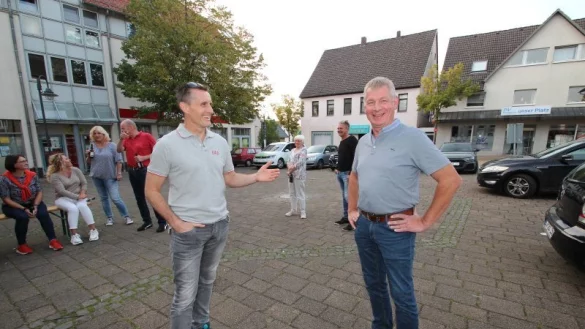 - &copy; Jens Rademacher