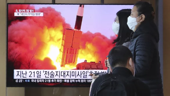 Raketentest - &copy; Foto: Ahn Young-Joon/AP/dpa