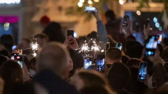 Silvester - &copy; Foto: Peter Kneffel/dpa