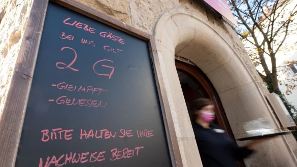 2G-Regel - &copy; Foto: Marijan Murat/dpa