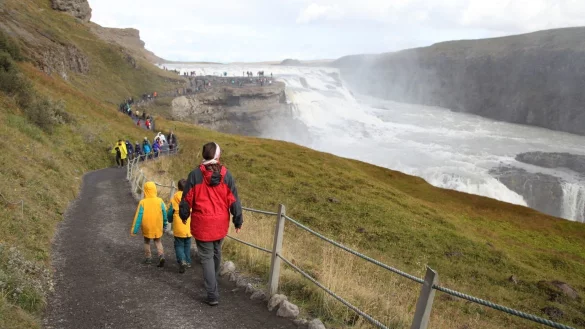 Tourismus auf Island - &copy; Foto: Steffen Trumpf/dpa