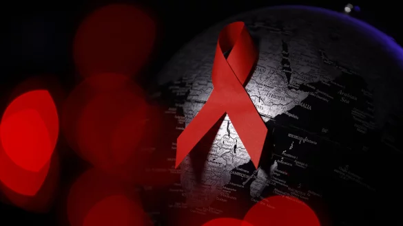 Die Aidshilfe in NRW bietet 31 Beratungsstellen im Land an, darunter in Bielefeld und Paderborn. - &copy; picture alliance / Panama Pictures