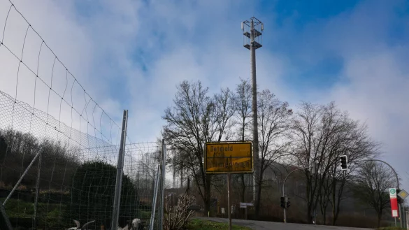 Der Funkmast Schmedissen. - &copy; Till Sadlowski