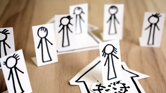 Die rasante Ausbreitung des Corona-Virus f&uuml;hrt zu weiteren harten Ma&szlig;nahmen. - &copy; congerdesign/Pixabay