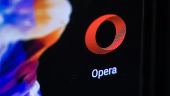 Opera-Browser - &copy; Foto: Andrea Warnecke/dpa-tmn