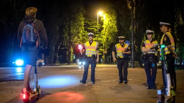 Kontrolle - &copy; Foto: Sina Schuldt