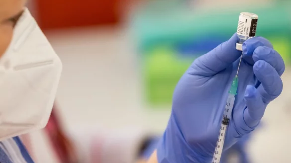 Corona-Infektionen - &copy; Foto: Michael Reichel/dpa-Zentralbild/dpa