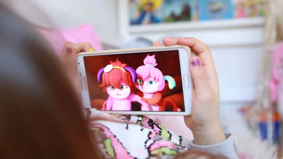 Elternratgeber f&uuml;r TV und Co. - &copy; Foto: Mascha Brichta/dpa-tmn/Illustration