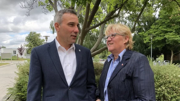 Wollen Bad Salzuflen nach vorne bringen: der m&ouml;gliche CDU-B&uuml;rgermeisterkandidat Dirk Tolkemitt und Stadtverbandsvorsitzende Heike G&ouml;rder. - &copy; Thomas Reineke(LZ)