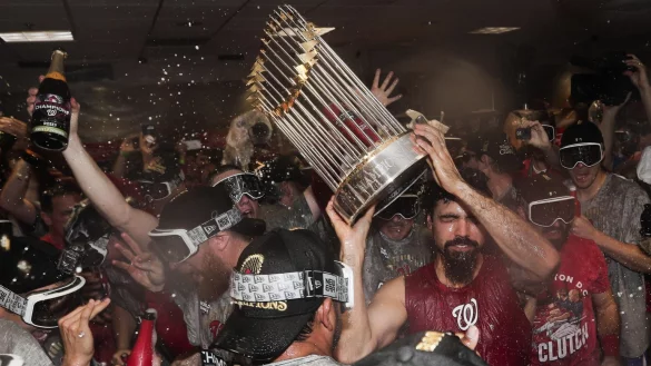 Wilde Party - &copy; Foto: David J. Phillip/AP/dpa