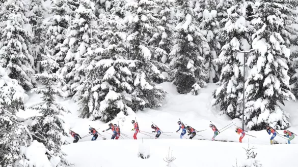 Biathlon-Teamrennen - &copy; Foto: Barbara Gindl/APA/dpa