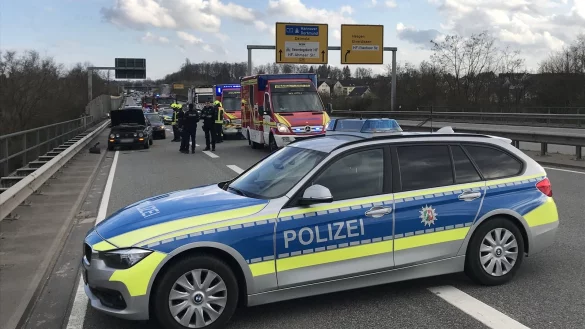 Bei dem Unfall auf der B239 gab es Verletzte.&nbsp; - &copy; Frank-Michael Kiel-Steinkamp