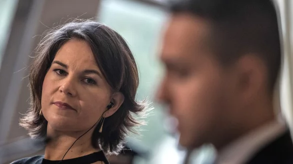 Au&szlig;enministerin Baerbock in Rom - &copy; Foto: Oliver Weiken/dpa